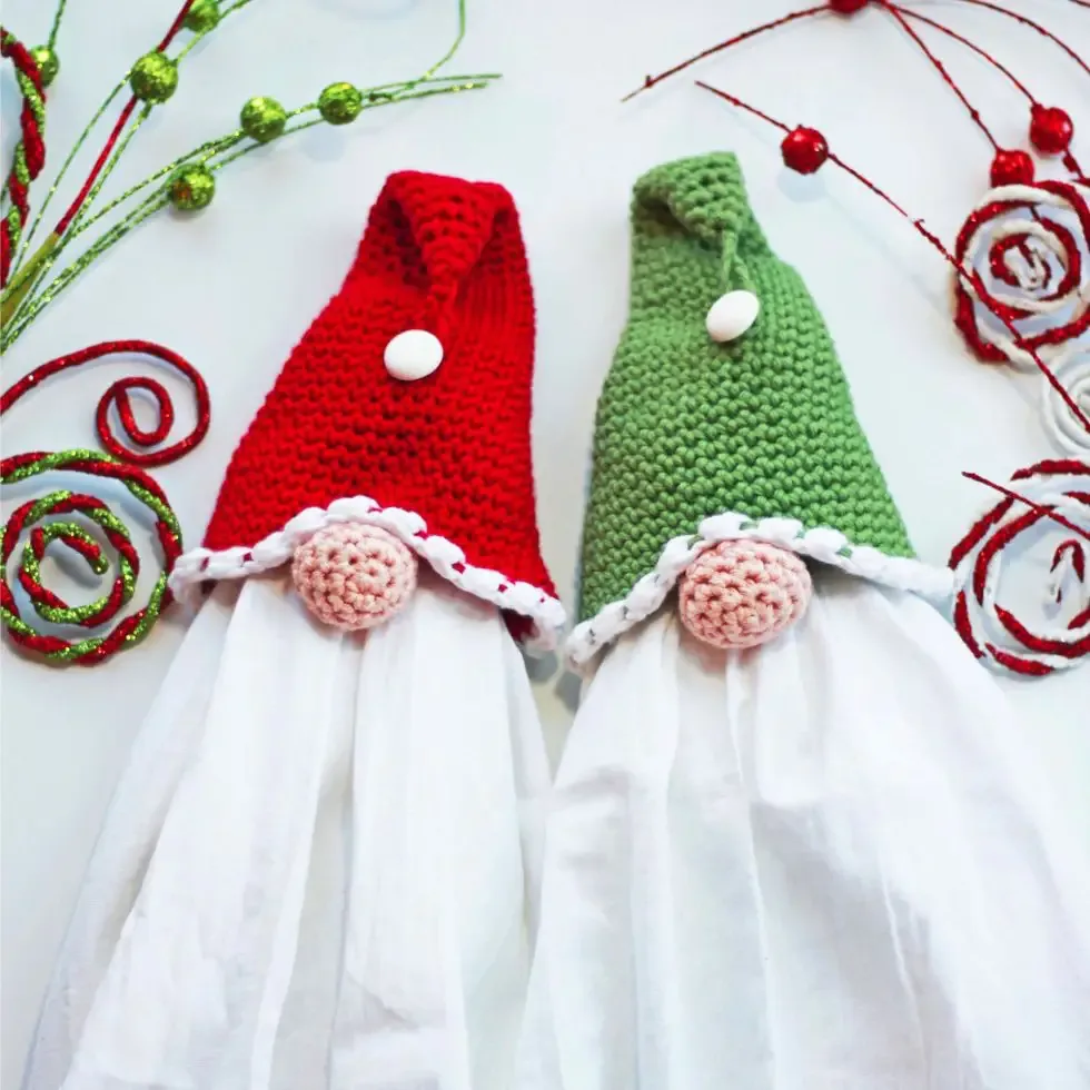 Crochet Hanging Towel Patterns: Granny Square & Flower Toppers — photo 2