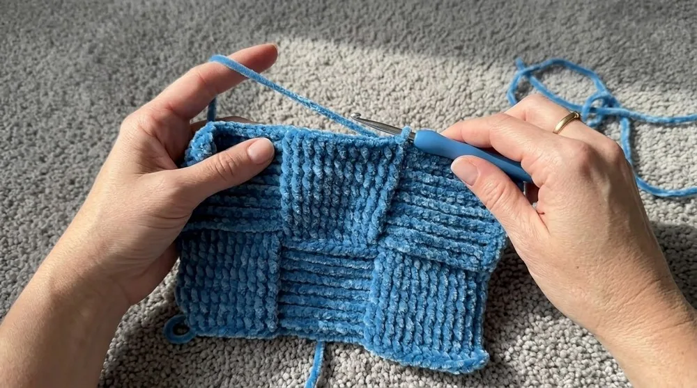 Free Crochet Basket Weave Blanket Pattern in Soft Velvet — photo 3
