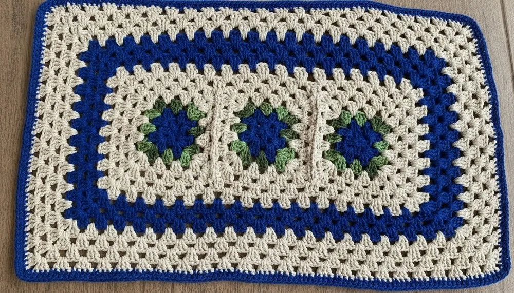 Free Crochet Rectangle Rug Pattern for Cozy Floor Decor — photo 2