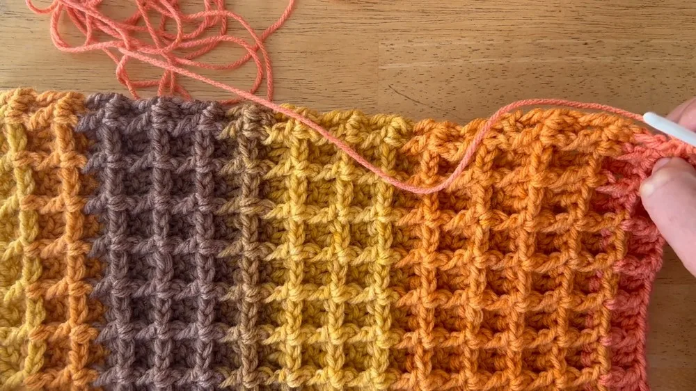Waffle Stitch Pillow Cover: An Easy Textured Crochet Pattern — photo 4