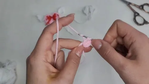 Crochet Heart With Wings Pattern: A Thoughtful Gift or Home Charm — photo 4