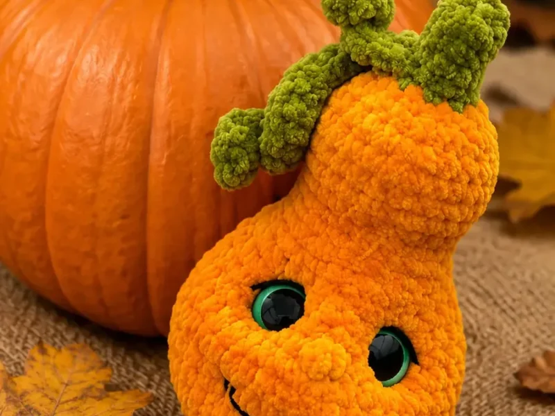 Crochet Pumpkin Plush Amigurumi Pattern With Curly Leaves