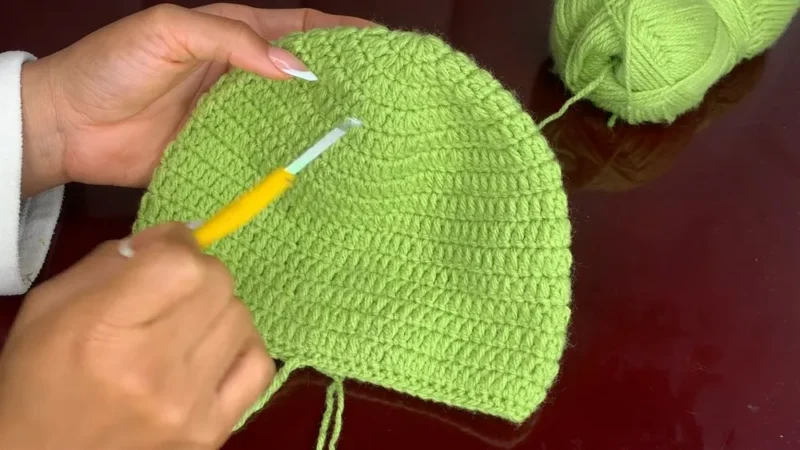 Easy Ruffle Hat Crochet Pattern for Beginners — photo 3