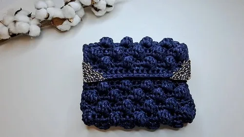 Beginner popcorn stitch pattern with easy single crochet rows