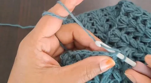 Puff stitch circle bag with easy handles — photo 2