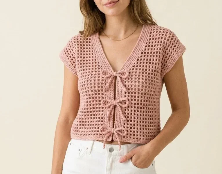 Blush pink bow front cardigan crochet pattern